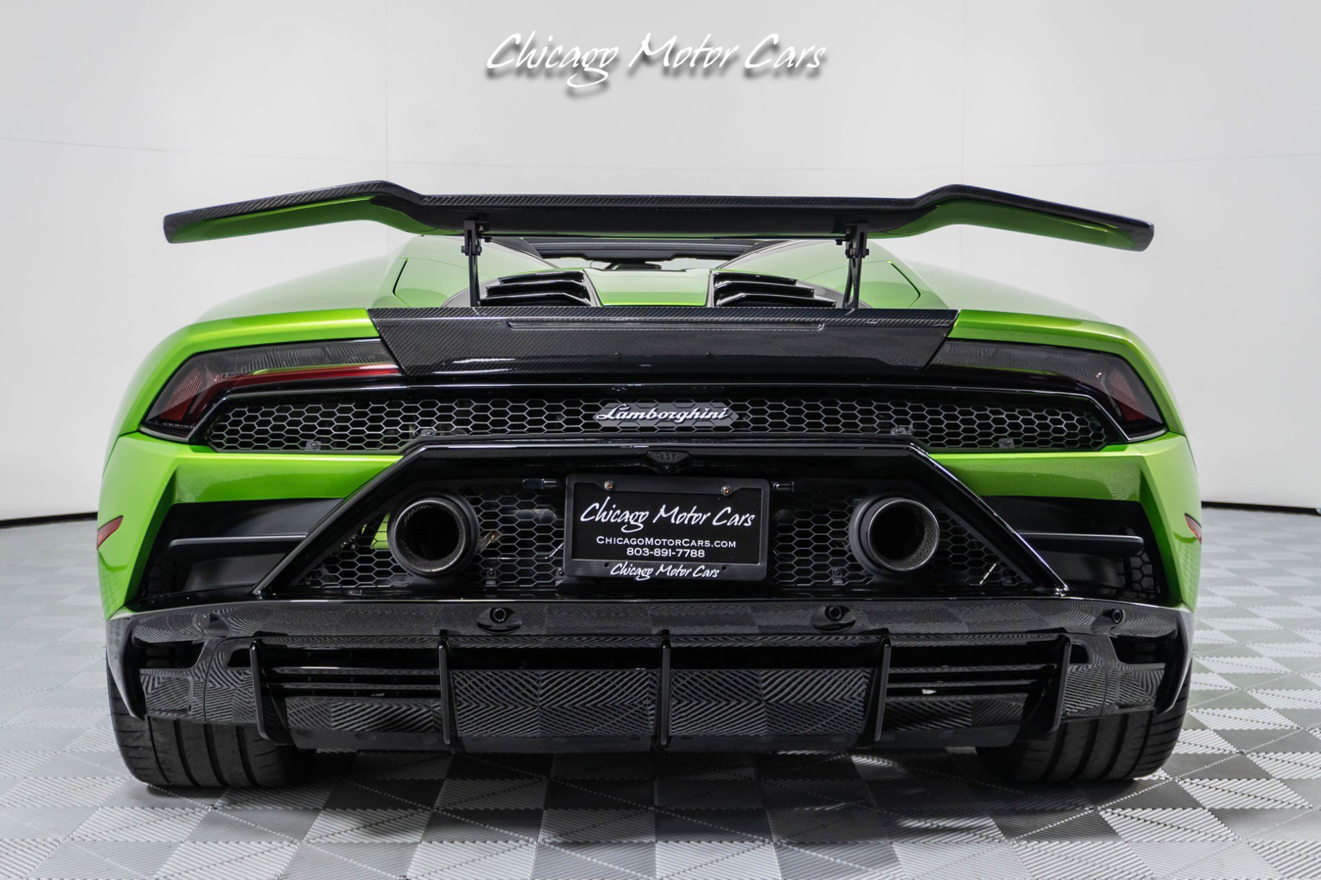 Used 2020 Lamborghini Huracan EVO AWD/4WD image 16