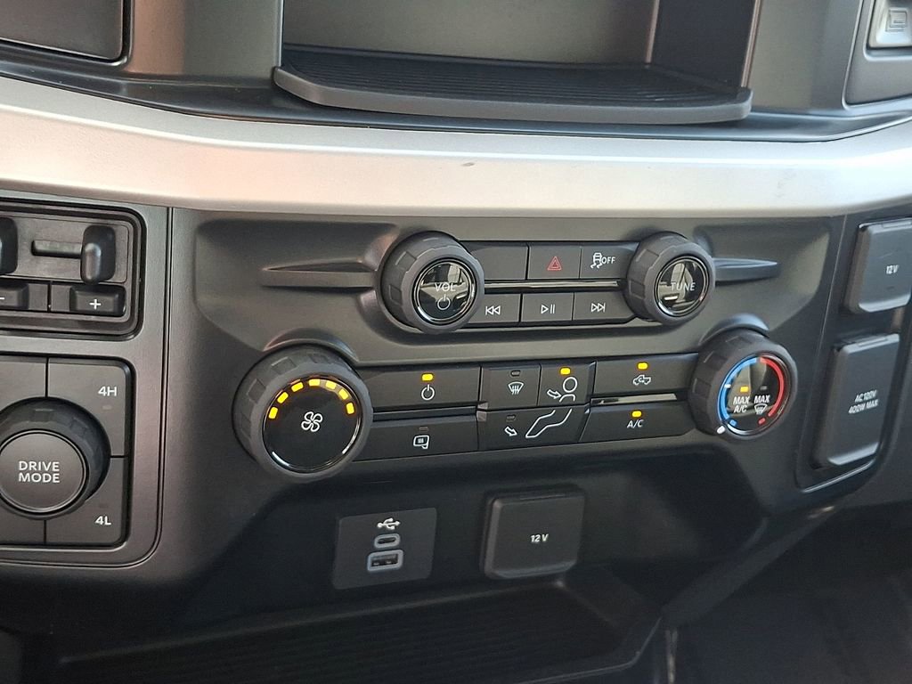 Used 2025 Ford F250 XLT image 15