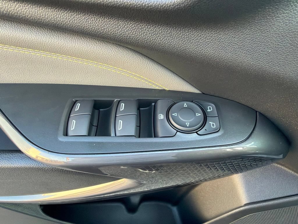 New 2026 Chevrolet Trax ACTIV w/ Driver Confidence Package FWD image 24