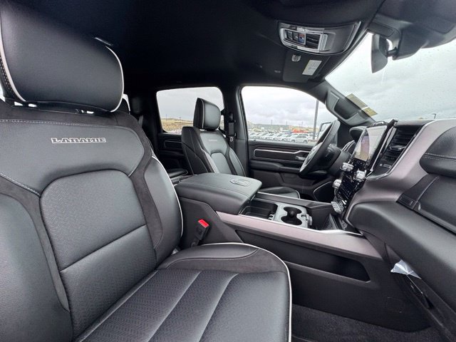 New 2026 RAM 1500 Laramie w/ Chrome Appearance Group AWD/4WD image 27