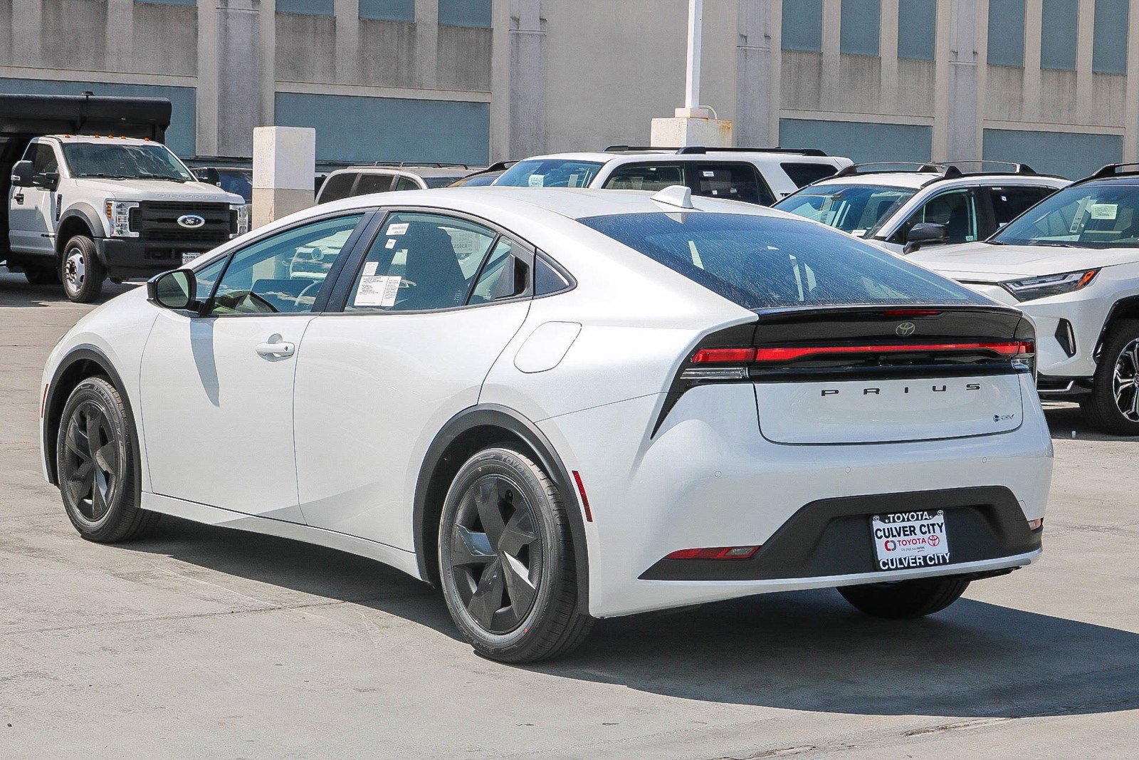 New 2026 Toyota Prius LE image 7