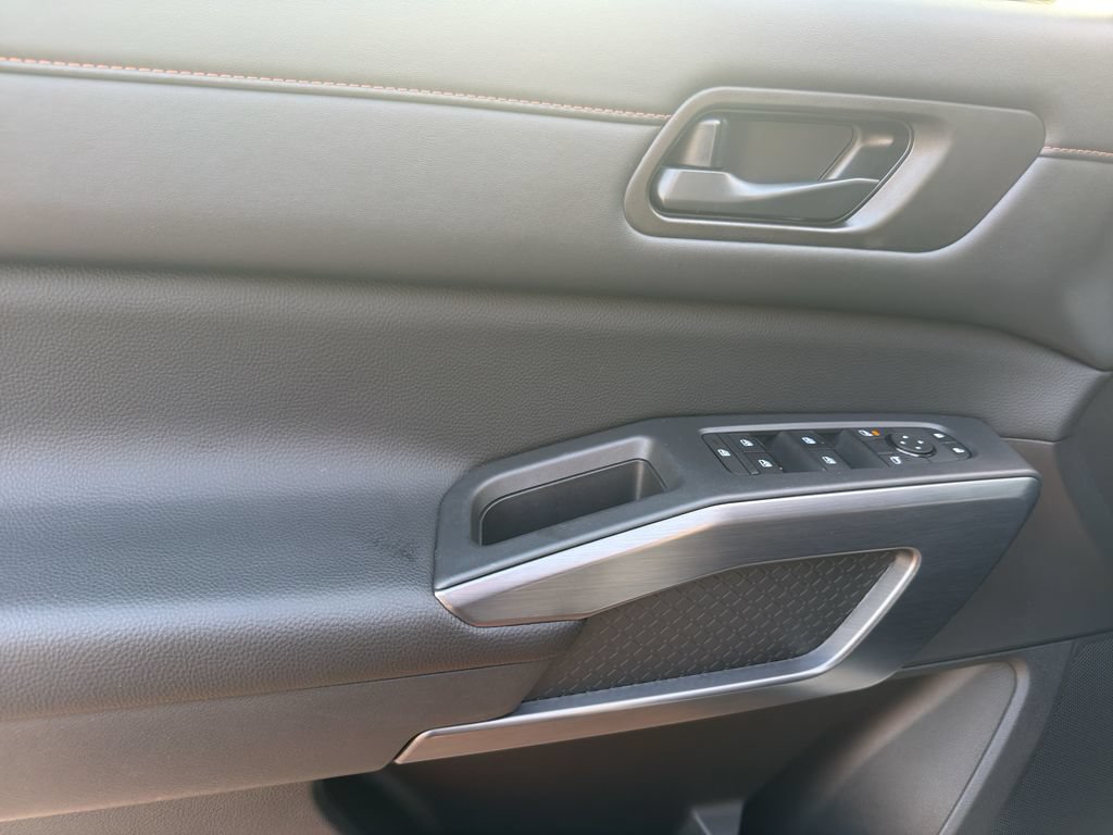Certified 2025 Nissan Pathfinder Rock Creek AWD/4WD image 13