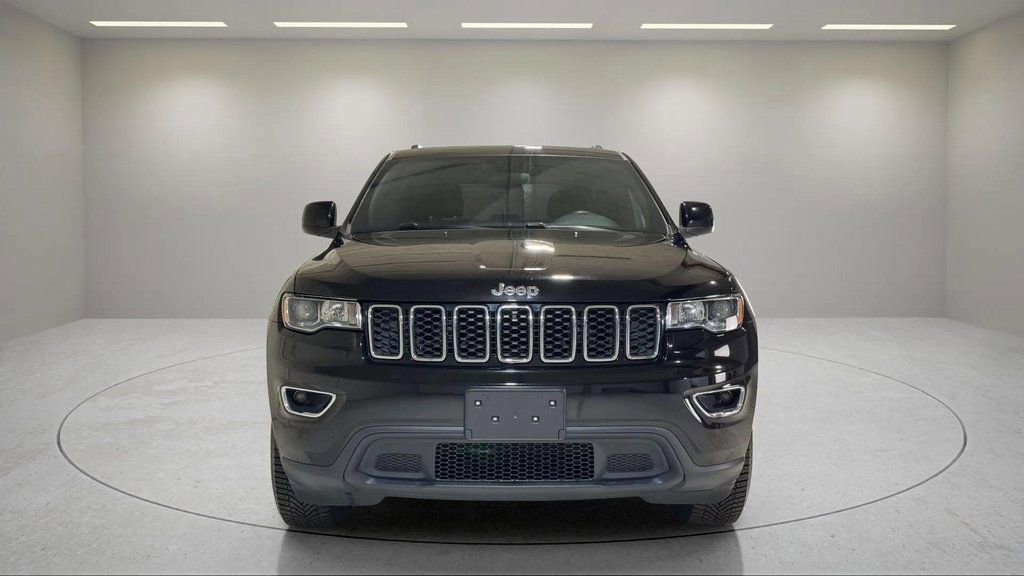Used 2020 Jeep Grand Cherokee Laredo image 17