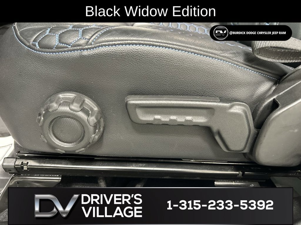 Used 2025 Jeep Wrangler Unlimited Sport AWD/4WD image 10