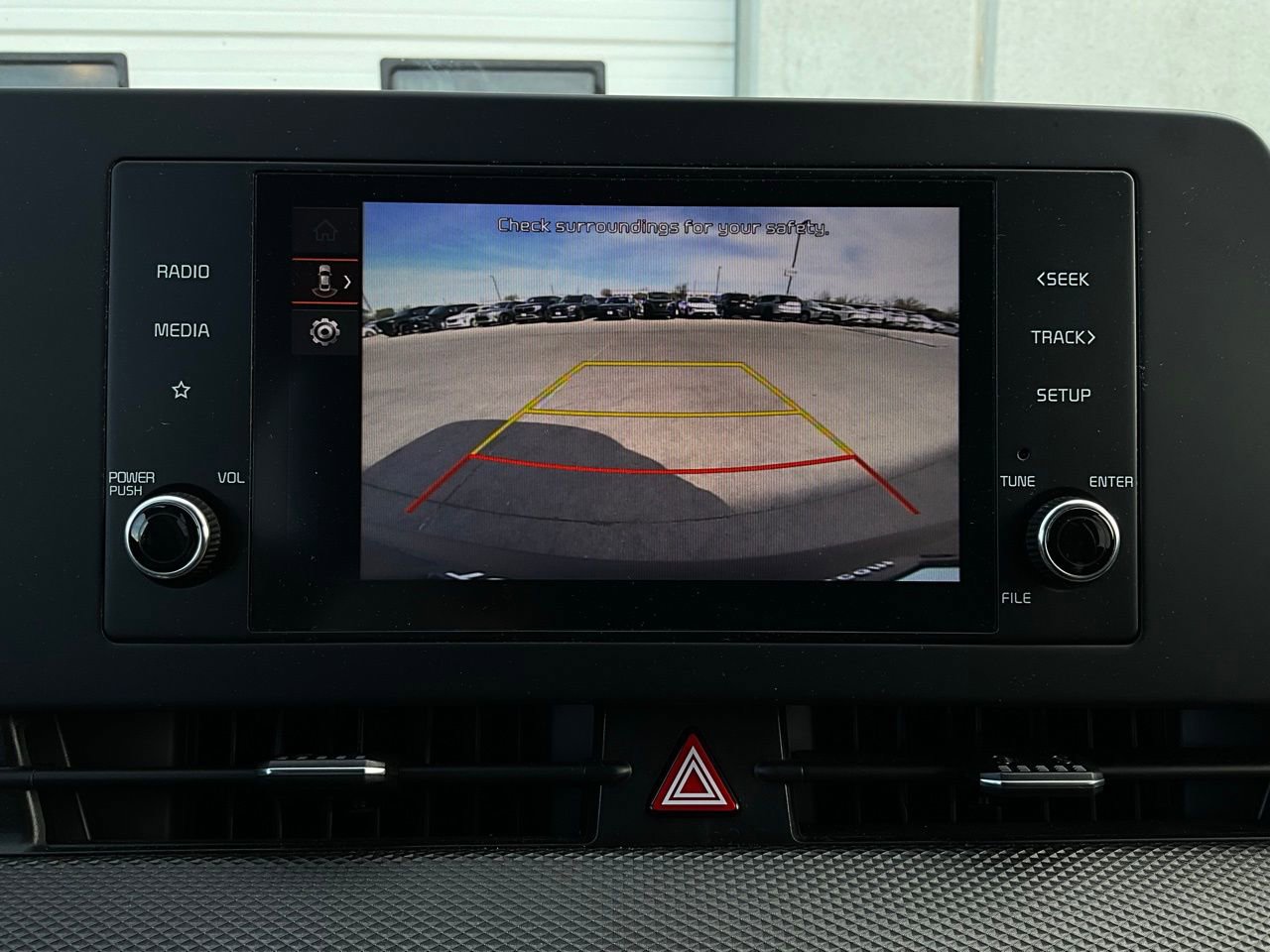 Used 2025 Kia Sportage LX image 29