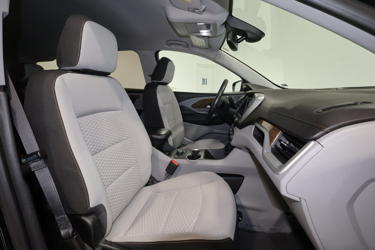 Used 2020 GMC Terrain SLE w/ Driver Convenience Package FWD image 27