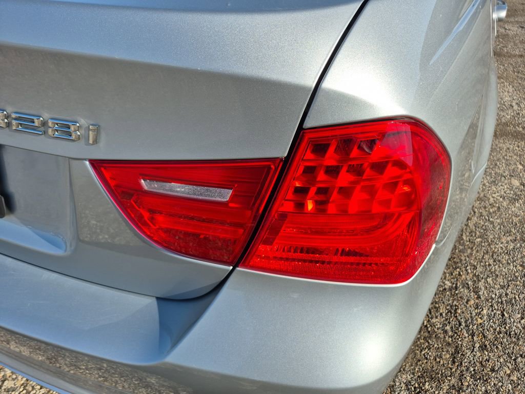 Used 2011 BMW 328i 328i image 27