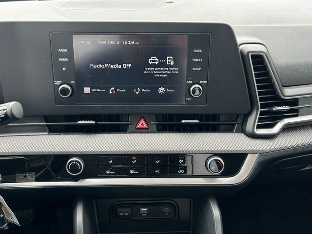Used 2025 Kia Sportage LX image 24