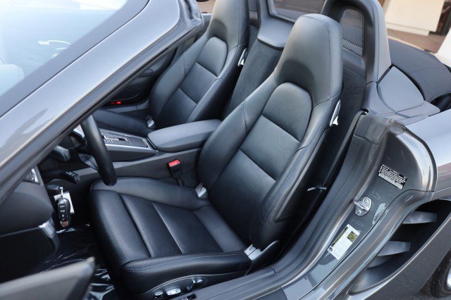 Used 2017 Porsche 718 Boxster image 26