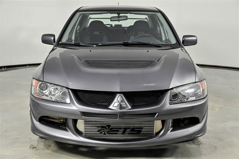 Used 2005 Mitsubishi Lancer Evolution AWD/4WD image 4