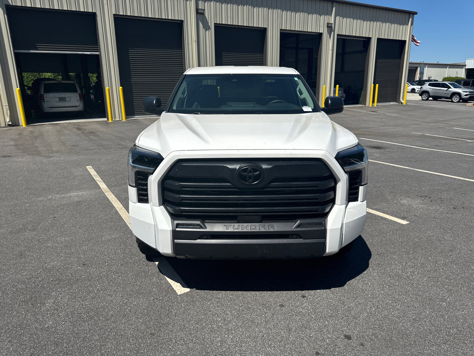 Used 2024 Toyota Tundra SR5 w/ SR5 Premium Package RWD image 2