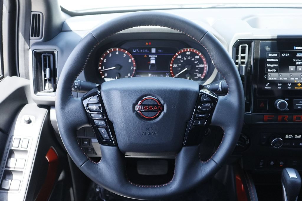 Used 2025 Nissan Frontier PRO-4X w/ Pro Premium Package AWD/4WD image 19