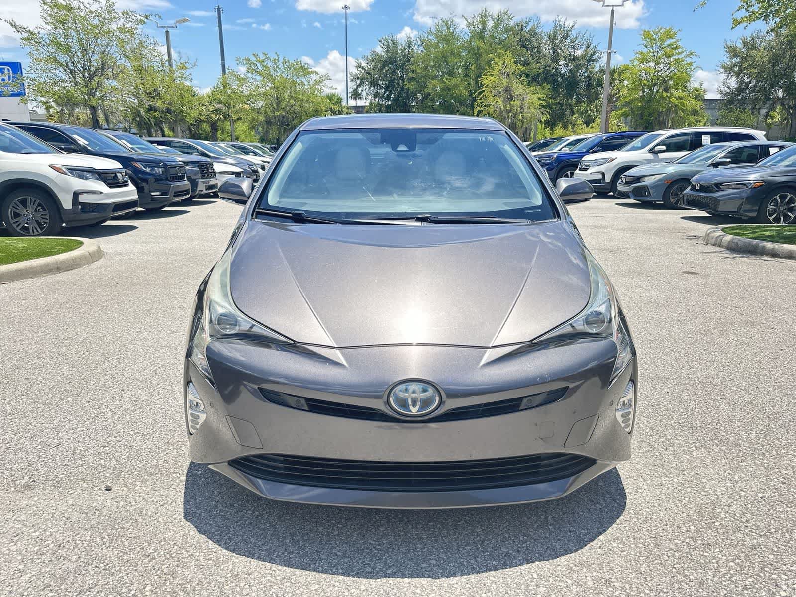 Used 2018 Toyota Prius Three Touring FWD image 9
