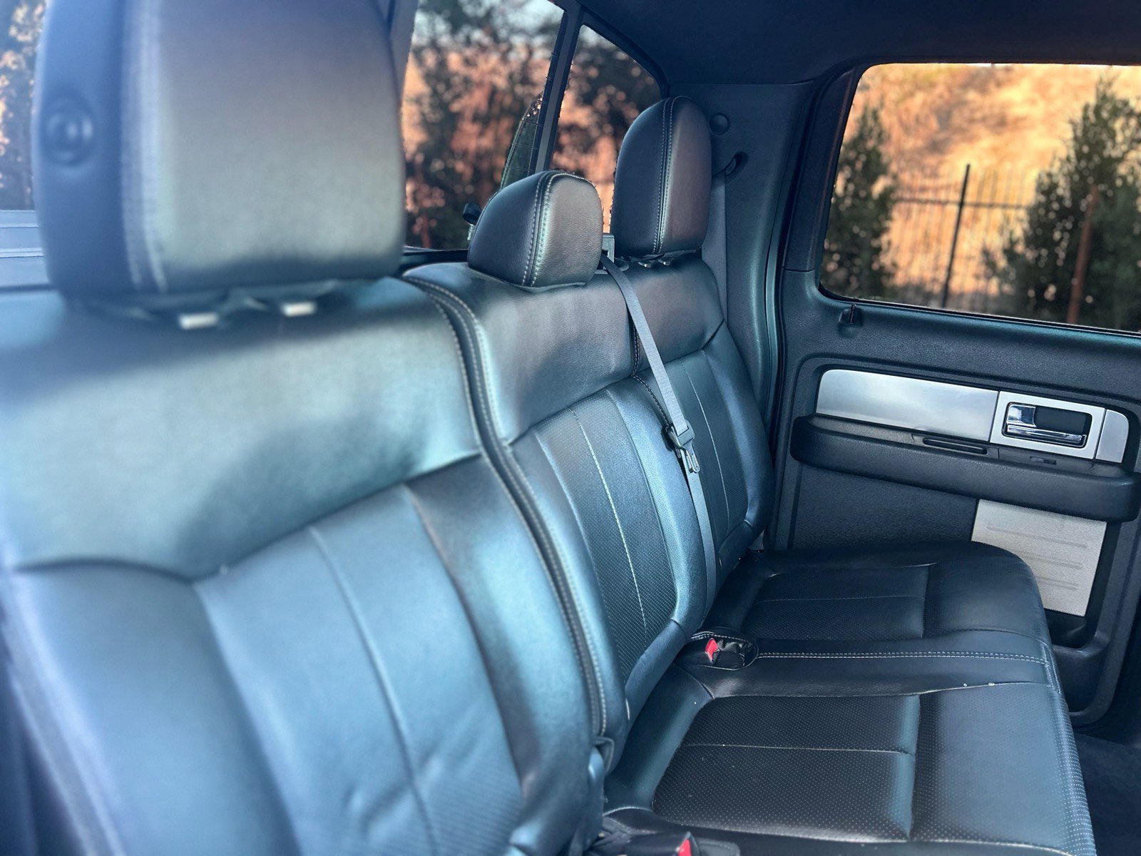 Used 2014 Ford F150 FX4 w/ Equipment Group 402A Luxury AWD/4WD image 31