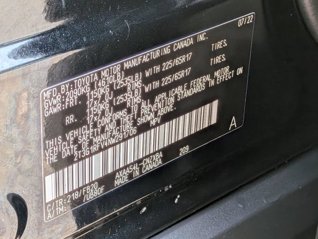 Used 2022 Toyota RAV4 LE AWD/4WD image 32