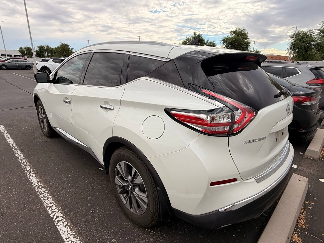 Used 2017 Nissan Murano SL w/ SL Technology Package FWD image 6