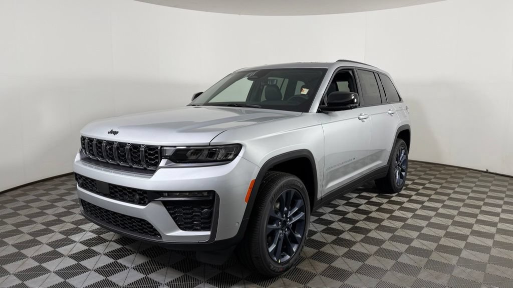 New 2026 Jeep Grand Cherokee Limited AWD/4WD image 3