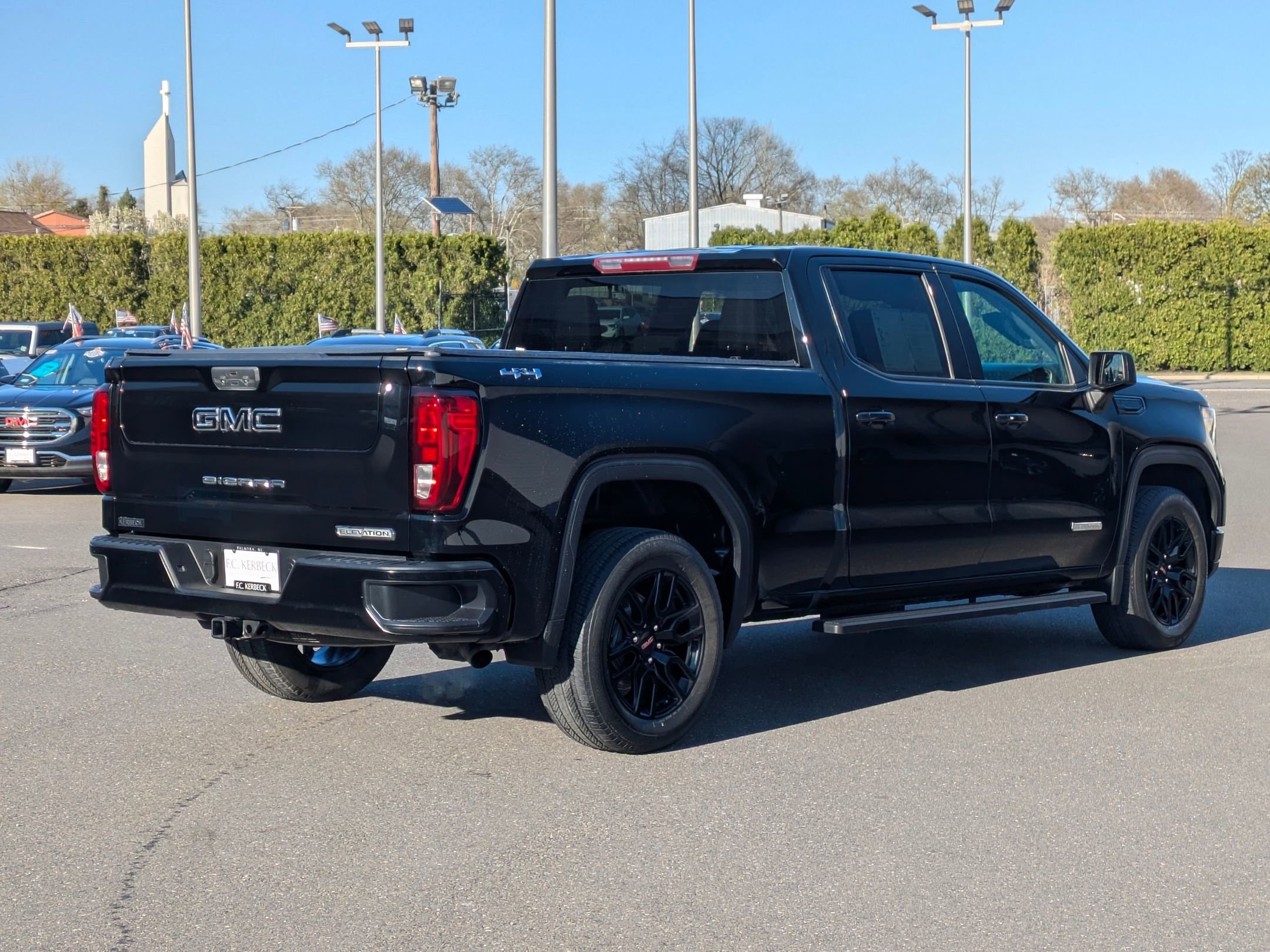 Certified 2022 GMC Sierra 1500 Elevation image 5