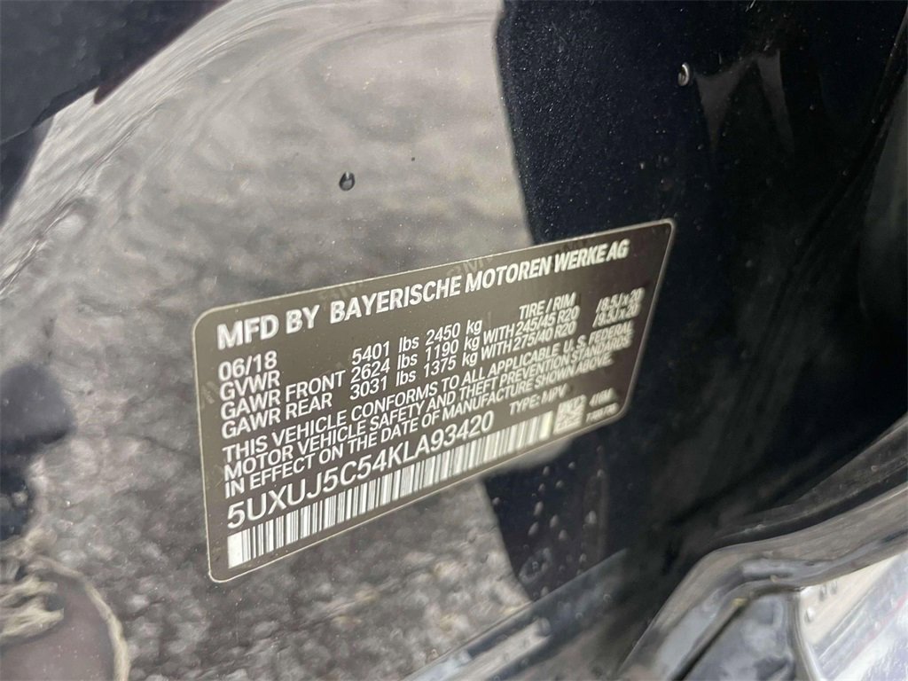 Used 2019 BMW X4 M40i w/ Executive Package image 19