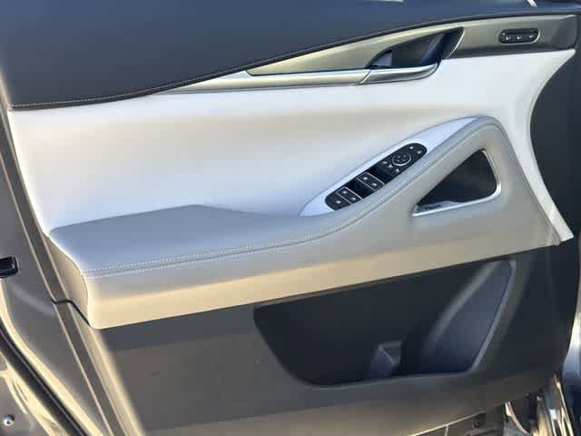 Certified 2026 INFINITI QX60 Luxe w/ Cargo Package image 8