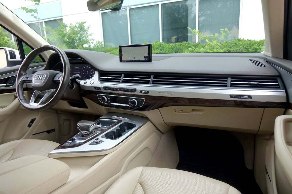 Used 2019 Audi Q7 2.0T Premium Plus w/ Premium Plus Package AWD/4WD image 7