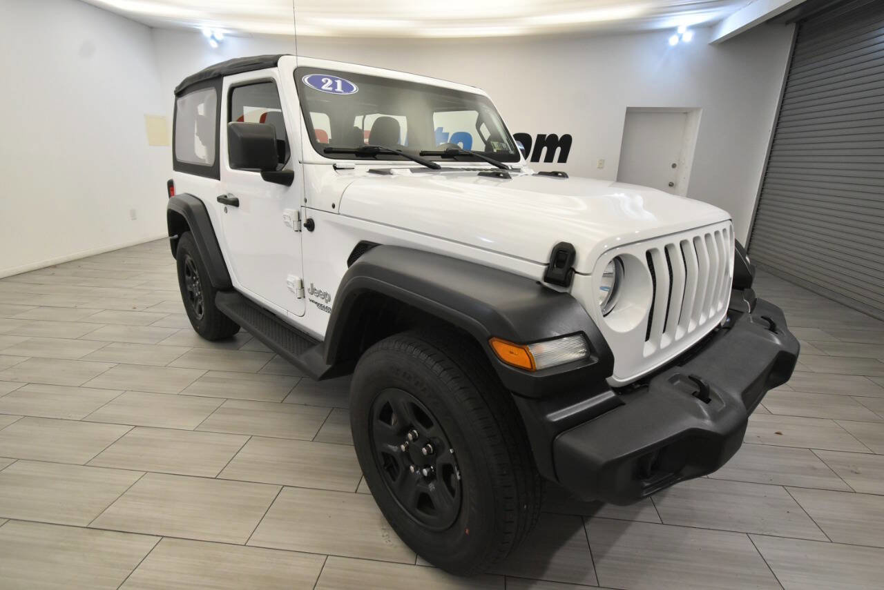 Used 2021 Jeep Wrangler Sport AWD/4WD image 7