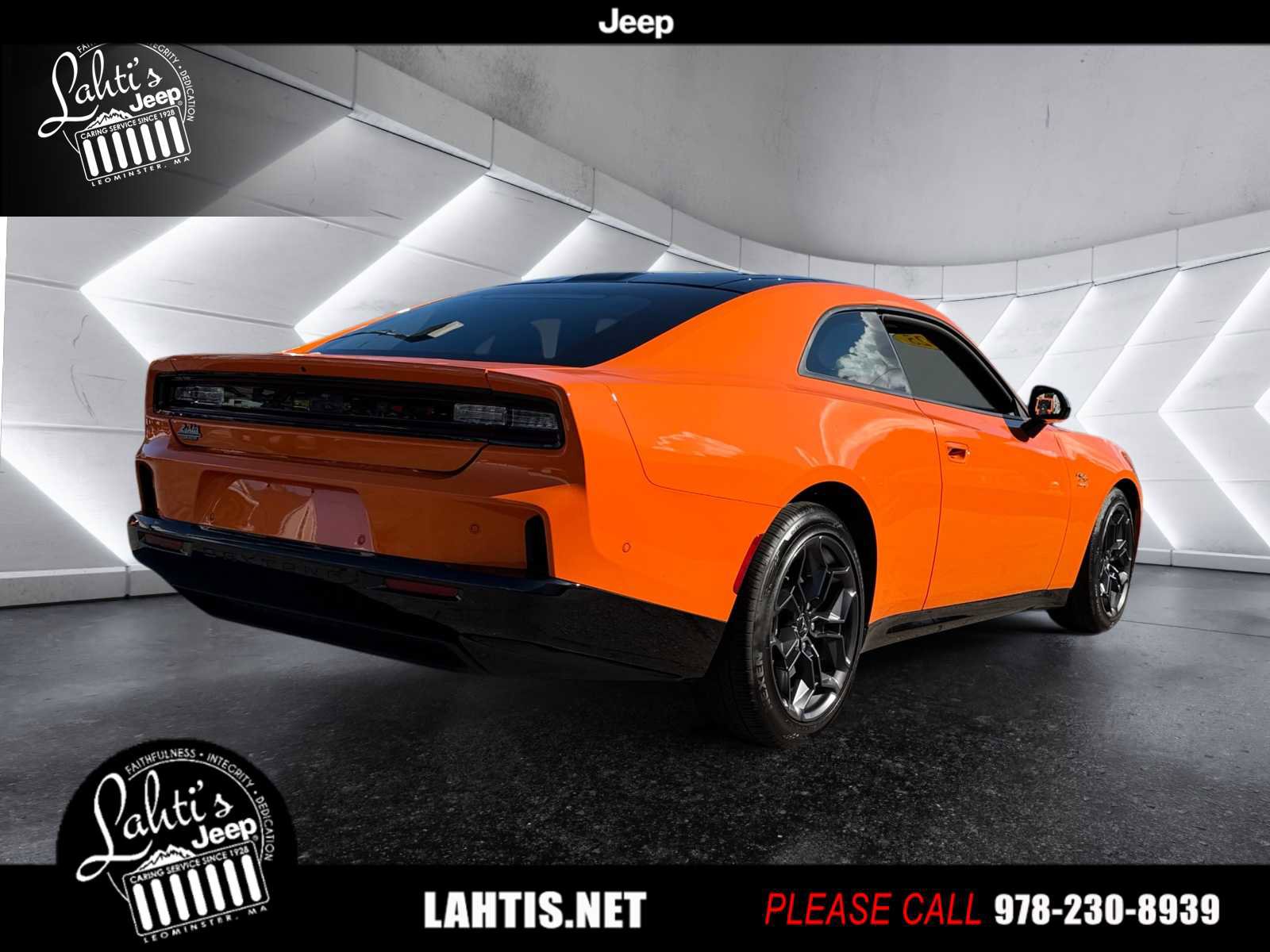 Used 2025 Dodge Charger R/T w/ Quick Order Package 25M R/T image 4