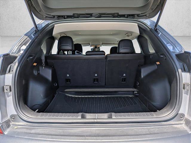 Used 2021 Jeep Cherokee Latitude Plus w/ Mopar Interior Package image 7