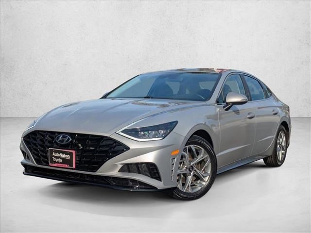 Used 2023 Hyundai Sonata SEL image 1