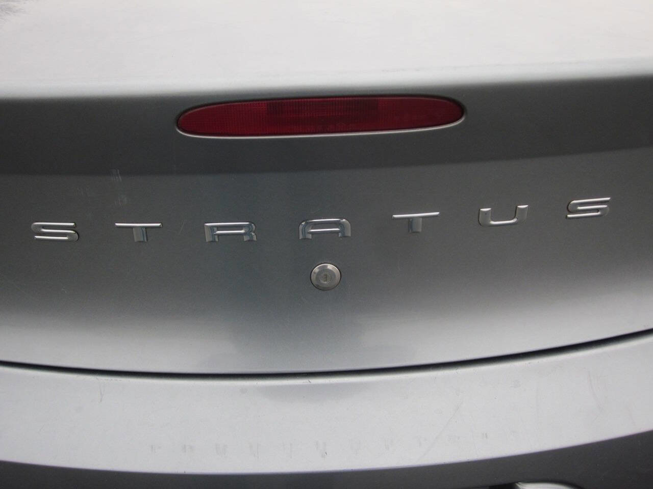 Used 2006 Dodge Stratus SXT image 29