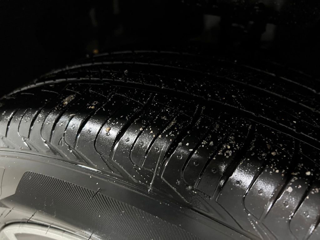 Used 2025 Chevrolet Trax LT image 36