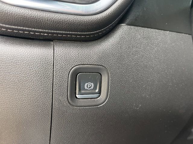 Used 2019 Chevrolet Silverado 1500 RST w/ All-Star Edition image 28