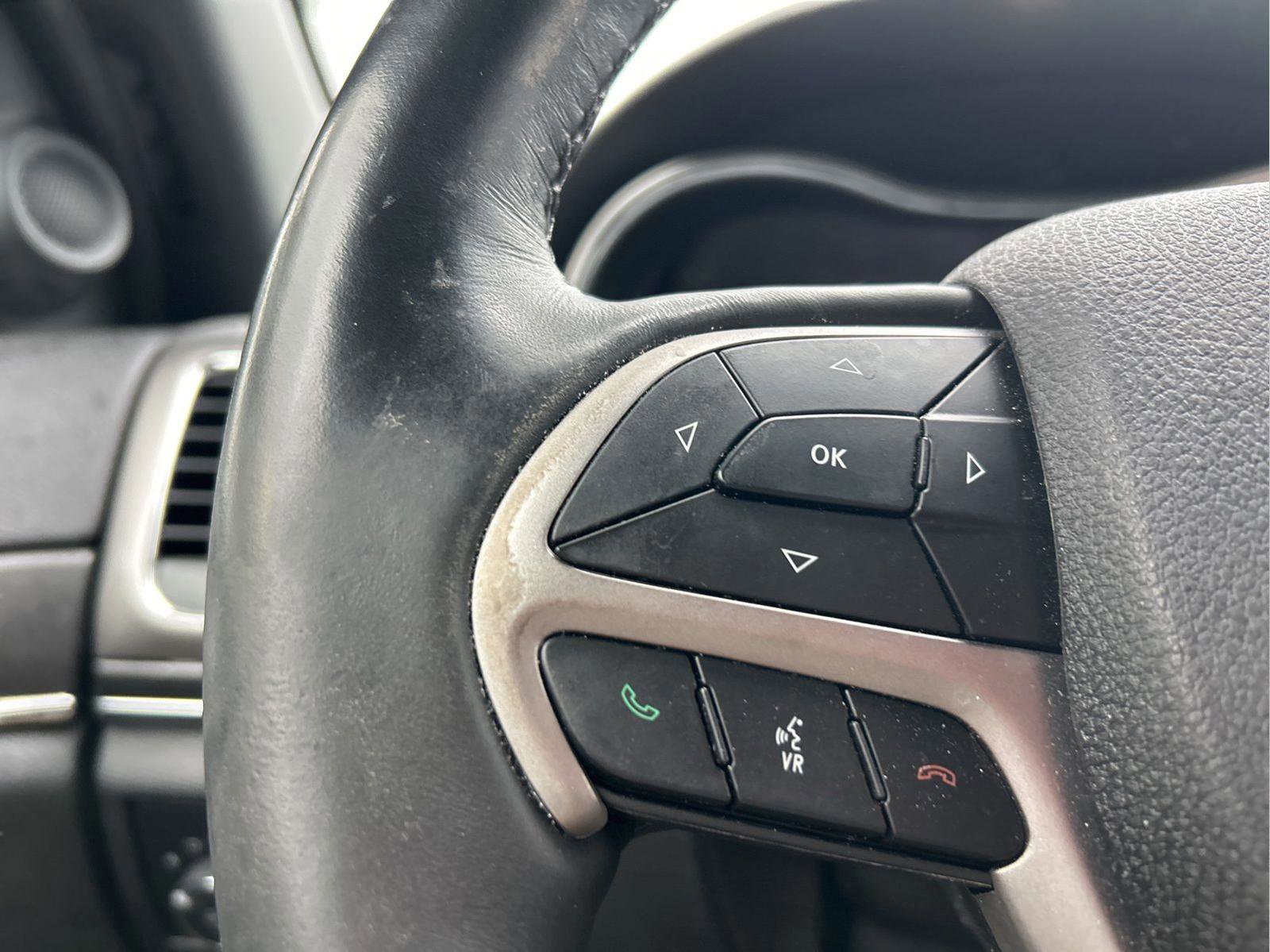 Certified 2018 Jeep Grand Cherokee Limited image 16