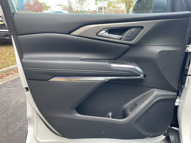 New 2026 Chevrolet Traverse LT w/ Sun and Wheel Package image 16