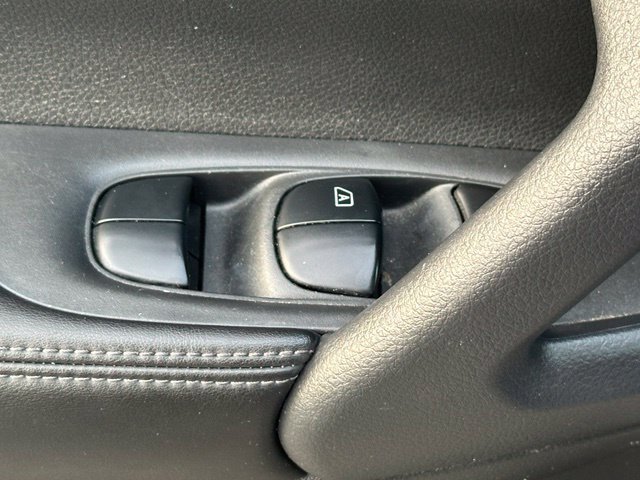 Used 2020 Nissan Rogue SV w/ Sun & Sound Touring Package AWD/4WD image 20