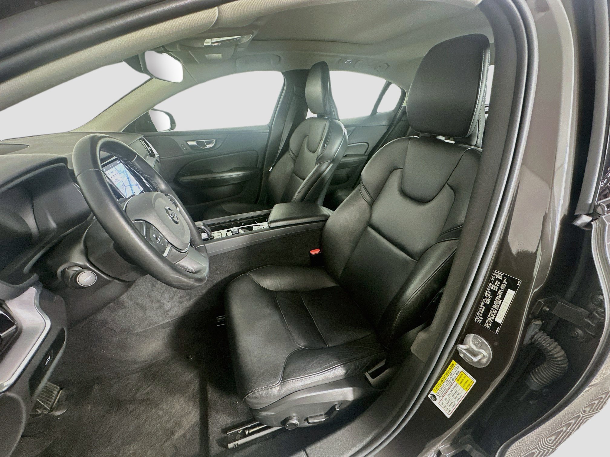 Used 2024 Volvo S60 B5 Core FWD image 13