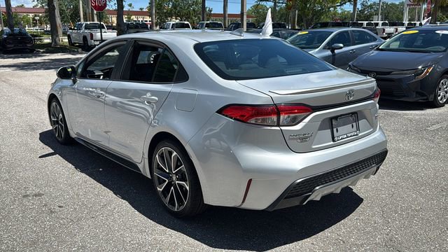 Certified 2022 Toyota Corolla SE FWD image 5