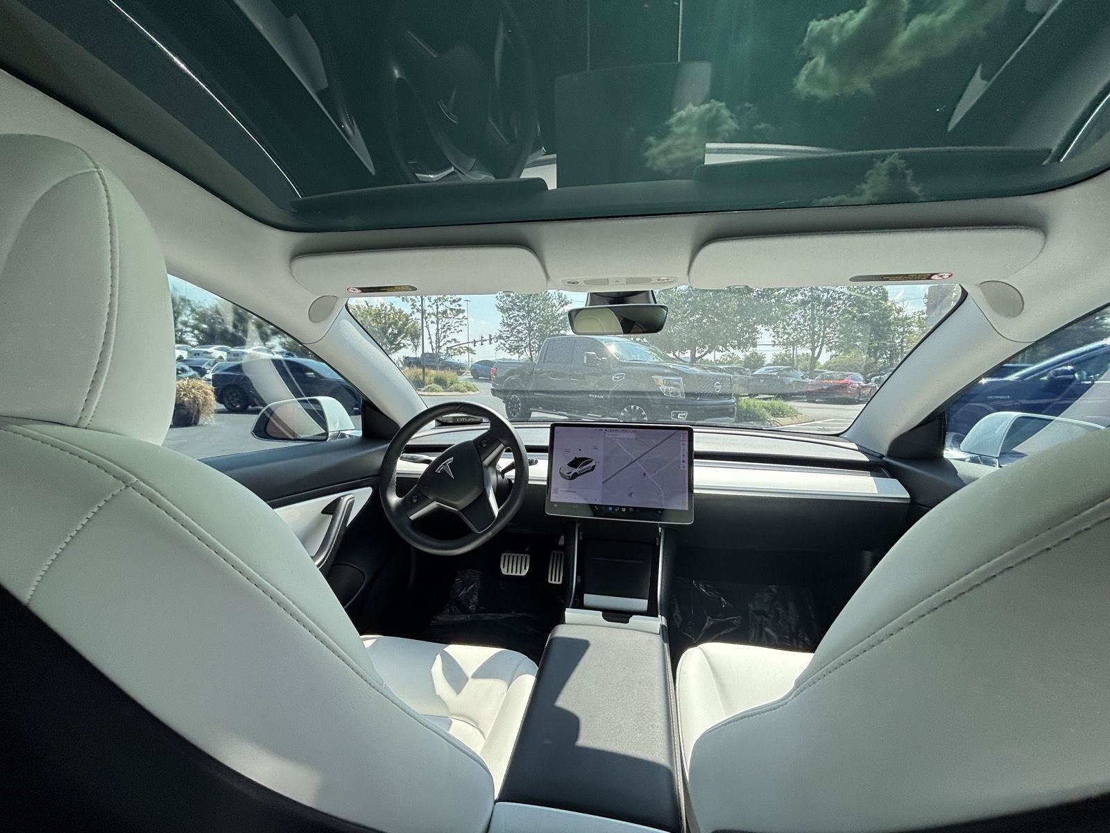 Used 2020 Tesla Model 3 Performance AWD/4WD image 21