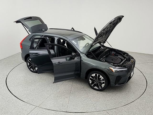 New 2026 Volvo XC60 B5 Ultra w/ Climate Package image 26