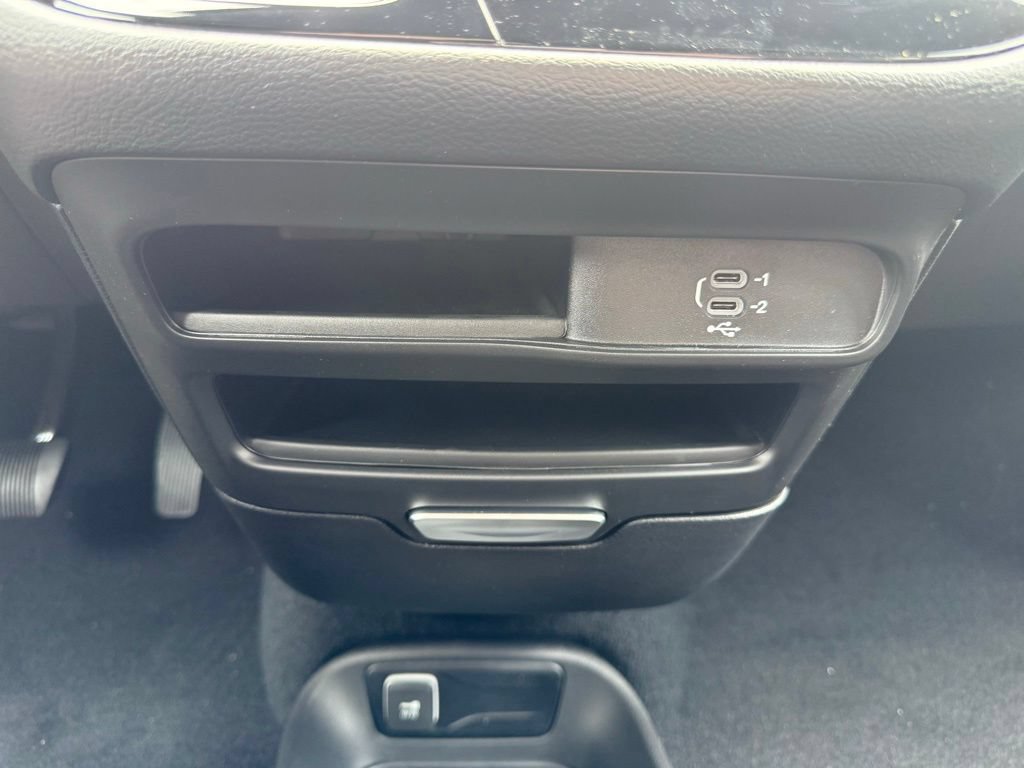 New 2027 Chrysler Pacifica Select FWD image 21