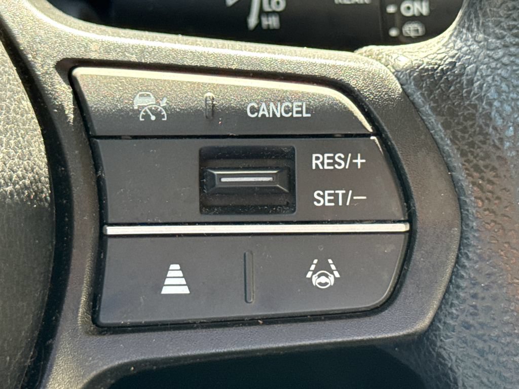 Certified 2024 Honda HR-V LX image 29