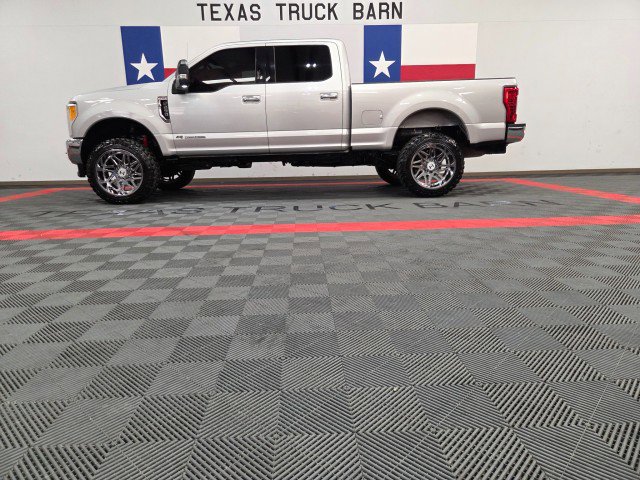 Used 2017 Ford F250 Lariat w/ Chrome Package