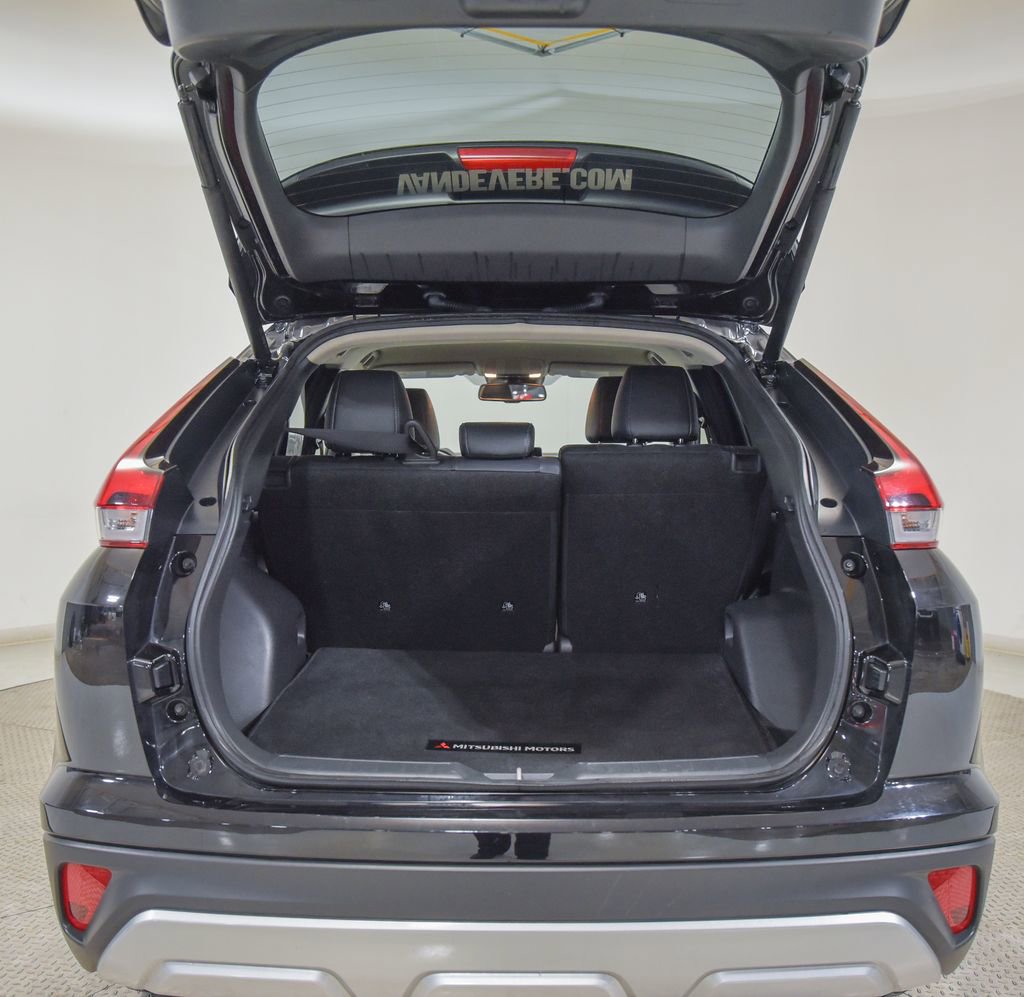 Used 2025 Mitsubishi Eclipse Cross SE AWD/4WD image 17