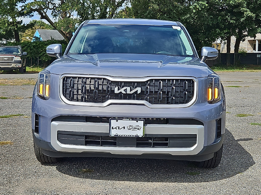 Certified 2024 Kia Telluride LX AWD/4WD image 2