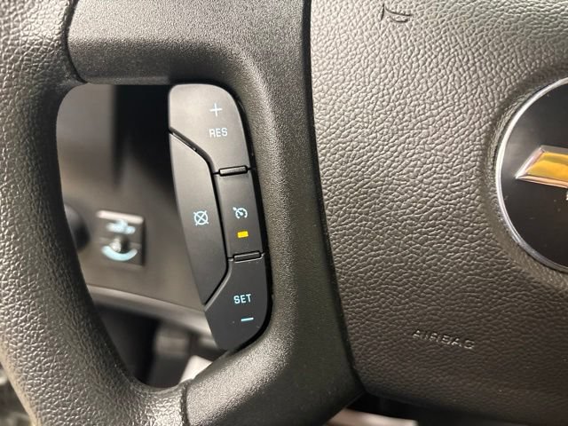 Used 2025 Chevrolet Express 2500 LT w/ LT Preferred Equipment Group RWD image 23