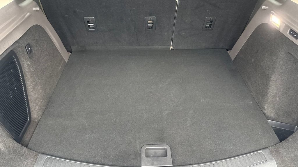 Used 2023 Lincoln Corsair AWD w/ Equipment Group 101A image 40