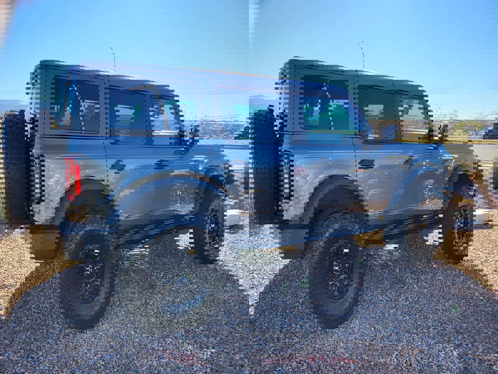 Used 2022 Ford Bronco Wildtrak AWD/4WD image 3