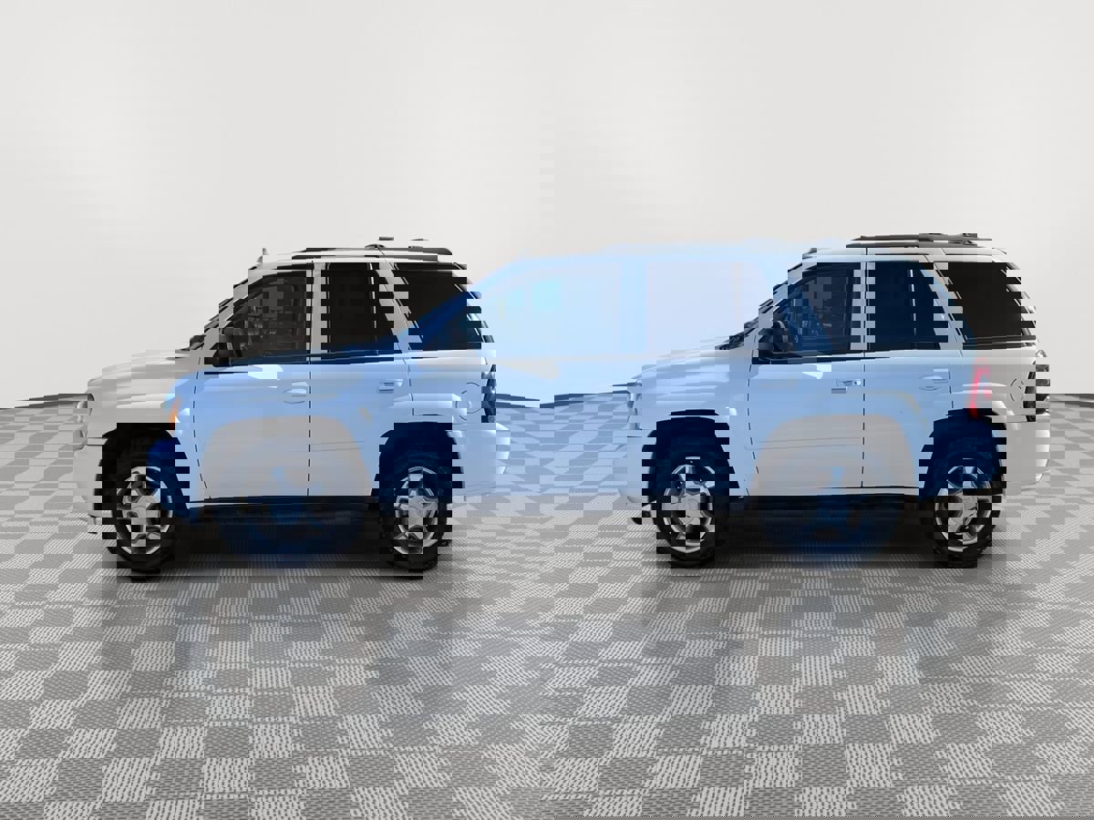 Used 2008 Chevrolet TrailBlazer LT AWD/4WD image 4