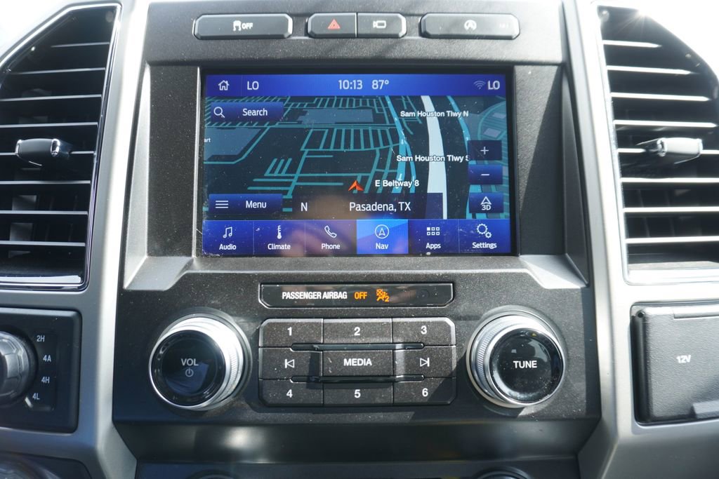 Used 2019 Ford F150 Lariat w/ Equipment Group 502A Luxury AWD/4WD image 10