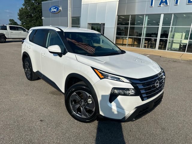 Used 2026 Nissan Rogue SV FWD image 5